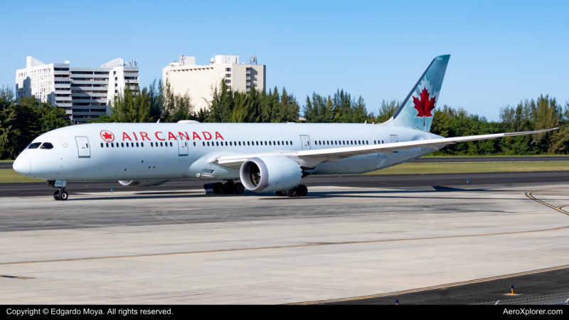 Photo of C-FREON - Air Canada Boeing 787-9 at SJU on AeroXplorer Aviation Database