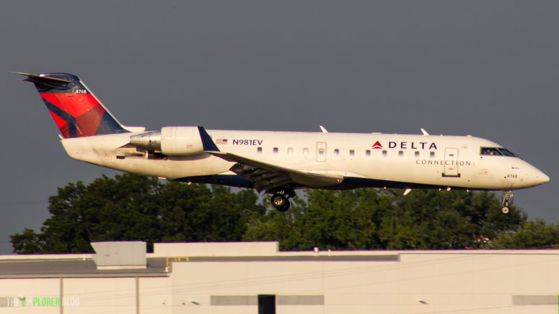Photo of N981EV - Delta Airlines Mitsubishi CRJ-200 at CVG on AeroXplorer Aviation Database