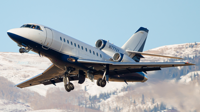 Photo of N777XY - PRIVATE Dassault Falcon 900 at EGE on AeroXplorer Aviation Database