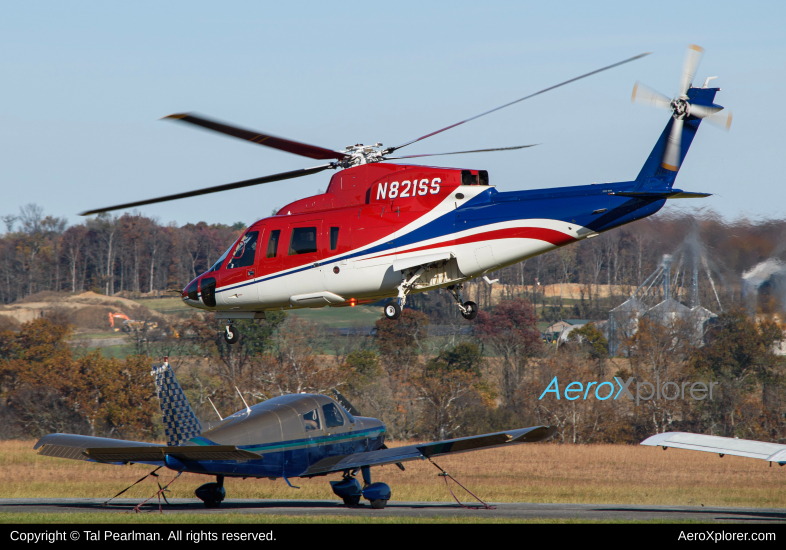 Photo of N821SS - PRIVATE Sikorsky S-76 at FDK on AeroXplorer Aviation Database