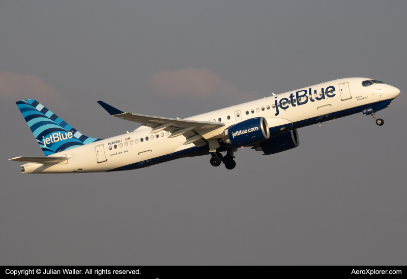 Photo of N3085J - JetBlue Airways Airbus A220-300 at MCO on AeroXplorer Aviation Database