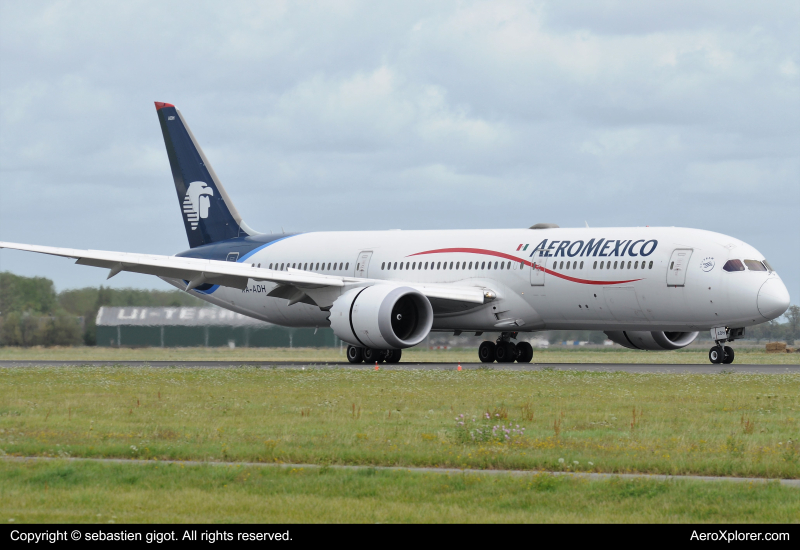 Photo of XA-ADH - Aeromexico Boeing 787-9 at ams on AeroXplorer Aviation Database