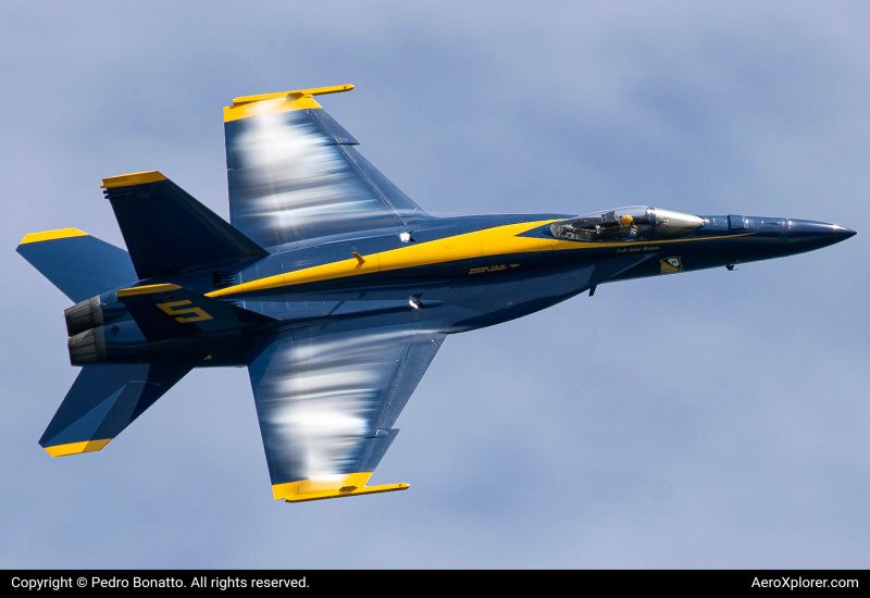 Photo of 165782 - Blue Angels Boeing F/A-18E/F Super Hornet at FLL on AeroXplorer Aviation Database