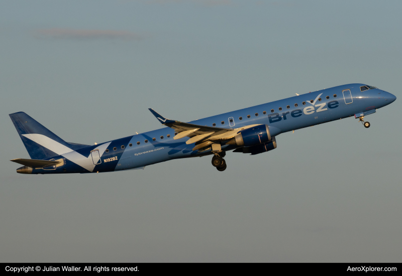 Photo of N192BZ - Breeze Airways Embraer E195 at MCO on AeroXplorer Aviation Database