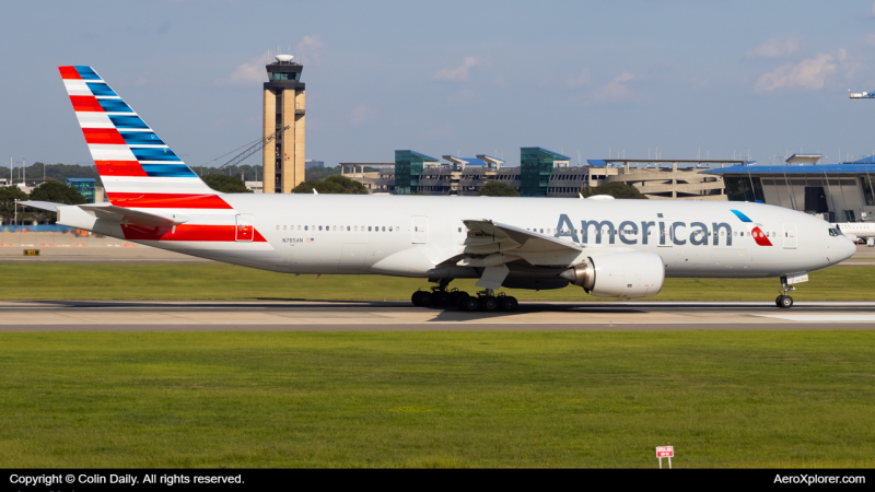 Photo of N785AN - American Airlines Boeing 777-200ER at CLT on AeroXplorer Aviation Database