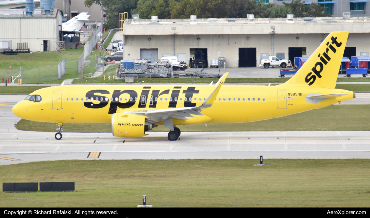 Photo of N985NK - Spirit Airlines Airbus A320NEO at FLL on AeroXplorer Aviation Database