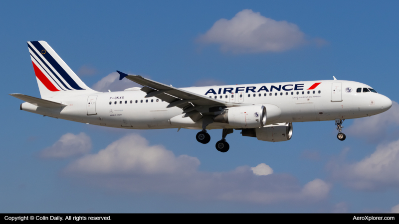 Photo of F-GKXS - Air France Airbus A320 at MIA on AeroXplorer Aviation Database