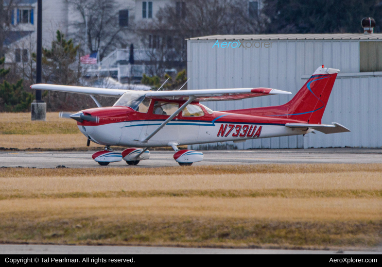 Photo of N733UA - PRIVATE Cessna 172 at MTN on AeroXplorer Aviation Database