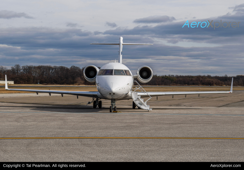 Photo of N604CH - PRIVATE Bombardier Challenger 604 at MTN on AeroXplorer Aviation Database