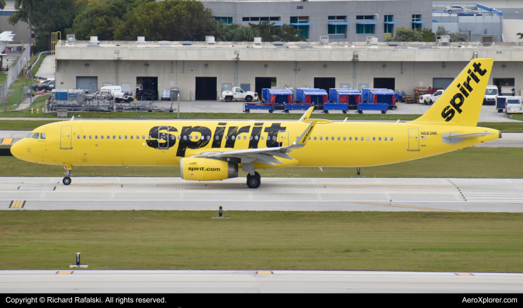 Photo of N683NK - Spirit Airlines Airbus A321-200 at FLL on AeroXplorer Aviation Database