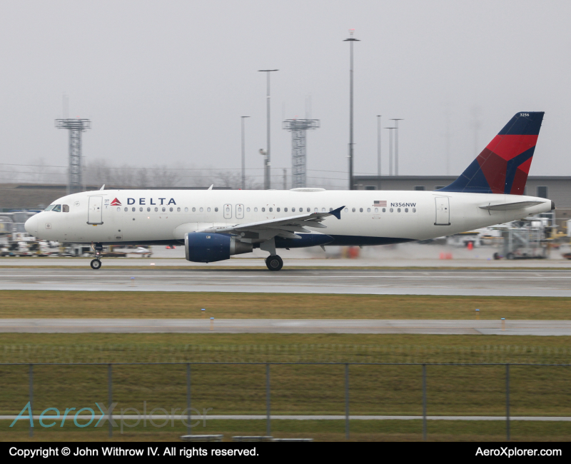 Photo of N356NW - Delta Airlines Airbus A320 at IND on AeroXplorer Aviation Database