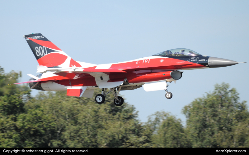 Photo of E-191 - Denmark - Air Force General Dynamics F-16 Fighting Falcon at EBBL on AeroXplorer Aviation Database