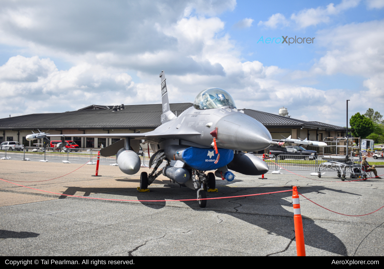 Photo of 93-0541 - USAF - United States Air Force General Dynamics F-16 Fighting Falcon at DOV on AeroXplorer Aviation Database