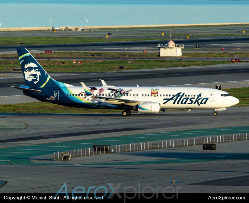 Photo of N589AS - Alaska Airlines Boeing 737-800 at SFO on AeroXplorer Aviation Database