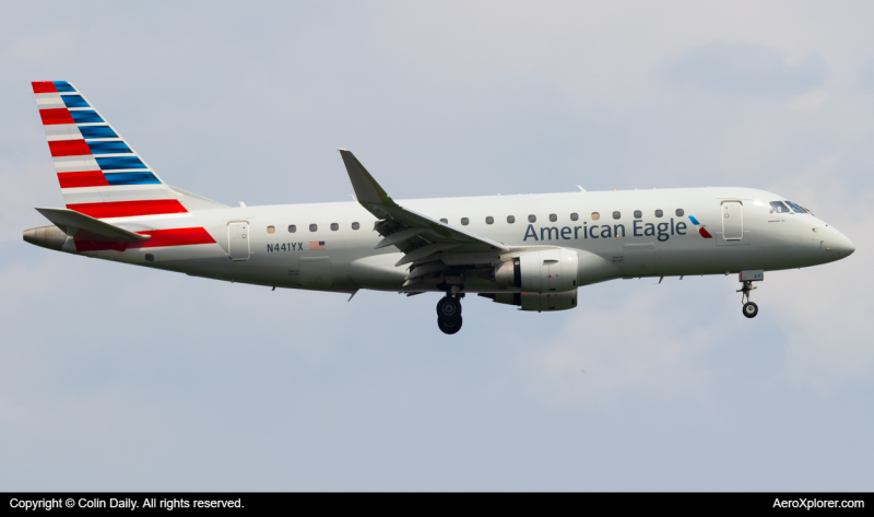 Photo of N441YX - American Eagle Embraer E175 at DCA on AeroXplorer Aviation Database