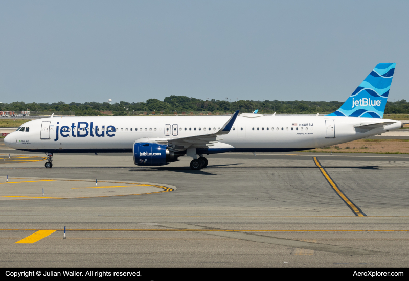 Photo of N4058J - JetBlue Airways Airbus A321LR at JFK on AeroXplorer Aviation Database