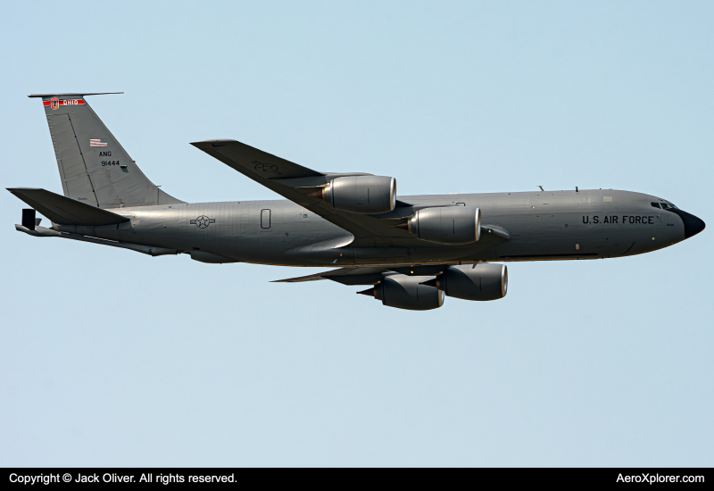 Photo of 59-1444 - USAF - United States Air Force Boeing KC-135 Stratotanker at LCK on AeroXplorer Aviation Database