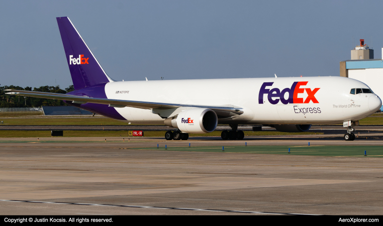 Photo of N270FE - FedEx Boeing 737-300F at TPA on AeroXplorer Aviation Database