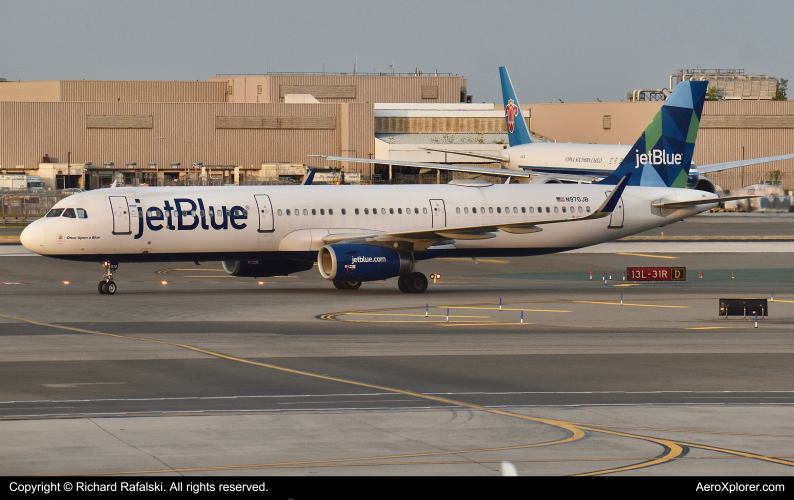 Photo of N970JB - JetBlue Airways Airbus A321 at JFK on AeroXplorer Aviation Database