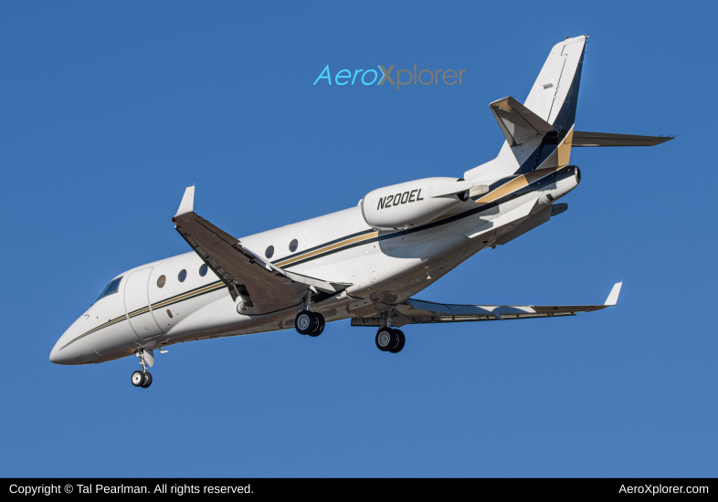 Photo of N200EL - PRIVATE Gulfstream G200 at PIT on AeroXplorer Aviation Database