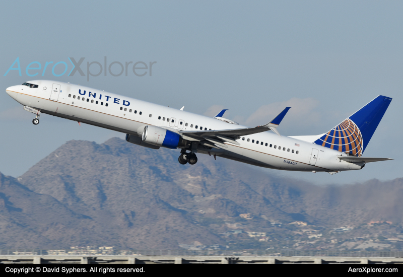 Photo of N38403 - United Airlines Boeing 737-900 at PHX on AeroXplorer Aviation Database