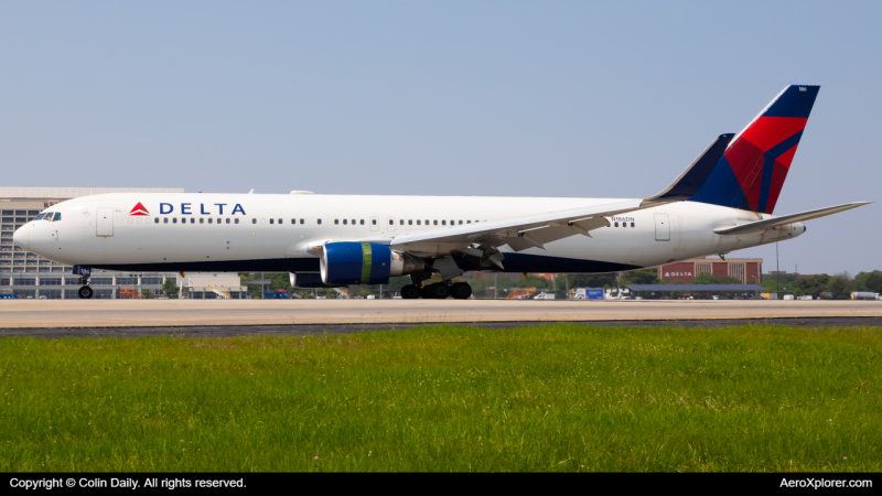 Photo of N186DN - Delta Airlines Boeing 767-300ER at ATL on AeroXplorer Aviation Database