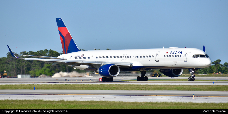 Photo of N593NW - Delta Airlines Boeing 757-300 at MCO on AeroXplorer Aviation Database