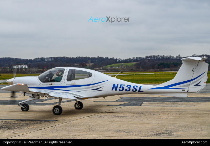 Photo of N53SL - PRIVATE Diamond DA-40 at FDK on AeroXplorer Aviation Database