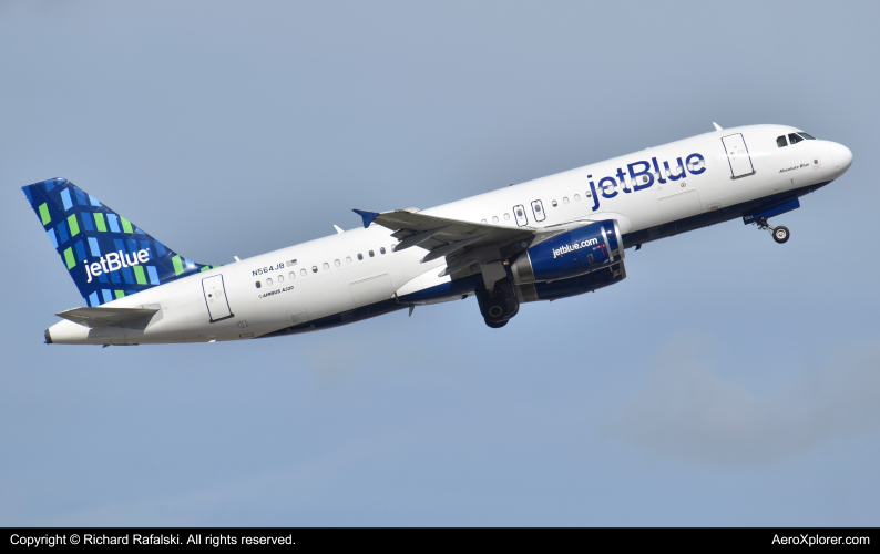 Photo of N564JB - JetBlue Airways Airbus A320 at FLL on AeroXplorer Aviation Database