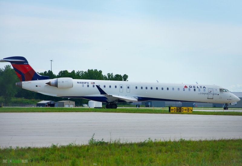 Photo of N480PX - Delta Connection Mitsubishi CRJ-900 at GRB on AeroXplorer Aviation Database