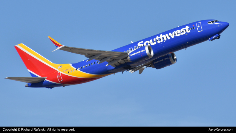 Photo of N8843S - Southwest Airlines Boeing 737 MAX 8 at PHX on AeroXplorer Aviation Database