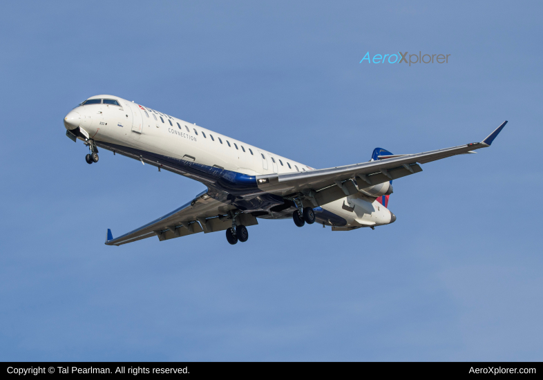 Photo of N833SK - Delta Connection Mitsubishi CRJ-900 at PIT on AeroXplorer Aviation Database