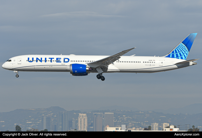 Photo of N14016 - United Airlines Boeing 787-10 at LAX on AeroXplorer Aviation Database