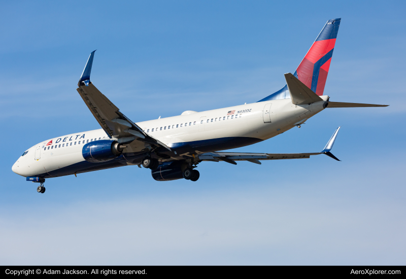 Photo of N930DZ - Delta Airlines Boeing 737-900ER at BWI on AeroXplorer Aviation Database