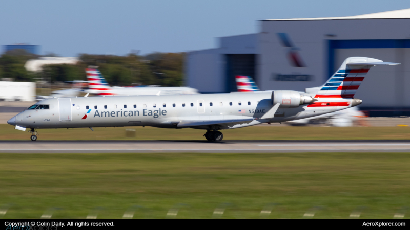 Photo of N513AE - American Eagle Mitsubishi CRJ-700 at CLT on AeroXplorer Aviation Database