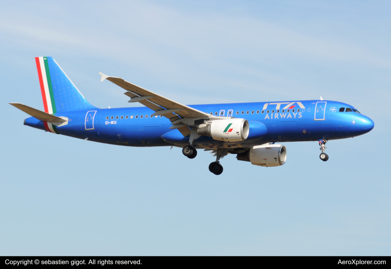 Photo of EI-IKU - ITA Airways Airbus A320 at BRU on AeroXplorer Aviation Database