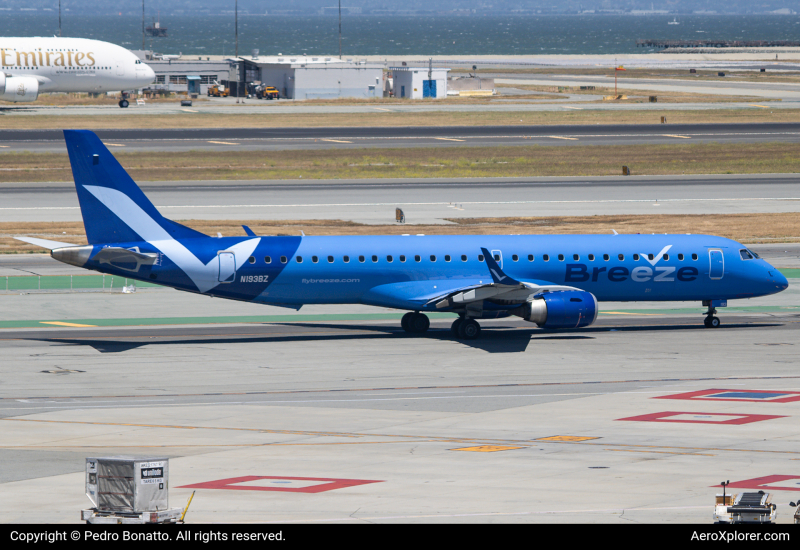 Photo of N193BZ - Breeze Airways Embraer E195 at SFO on AeroXplorer Aviation Database