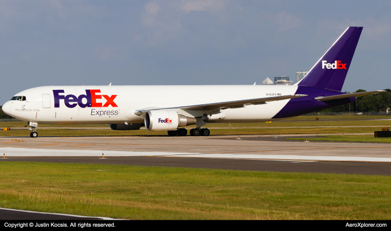 Photo of N182FE - FedEx Boeing 767-300F at TPA on AeroXplorer Aviation Database