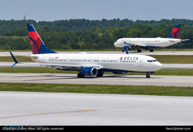 Photo of N810DN - Delta Airlines Boeing 737-900ER at RDU on AeroXplorer Aviation Database