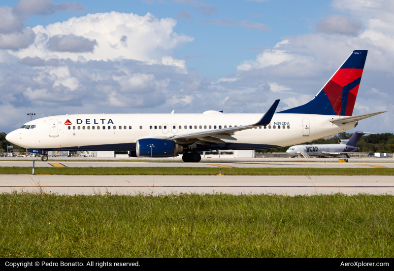 Photo of N392DA - Delta Airlines Boeing 737-800 at FLL on AeroXplorer Aviation Database