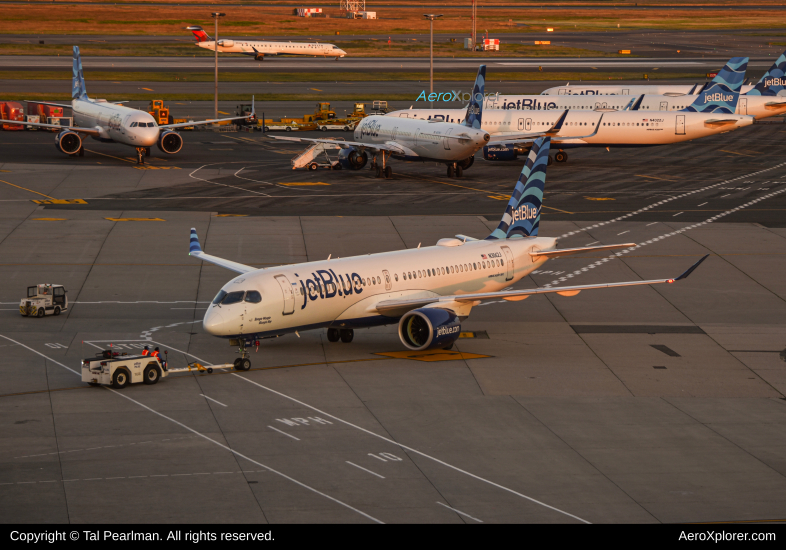 Photo of N3062J - JetBlue Airways Airbus A220-300 at JFK on AeroXplorer Aviation Database