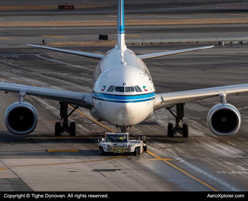 Photo of 9K-APD - Kuwait Airways Airbus A330-200 at JFK on AeroXplorer Aviation Database