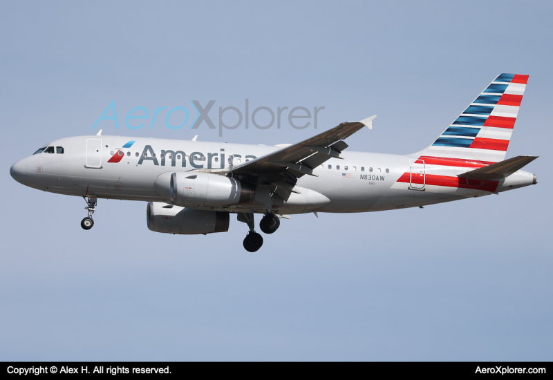 Photo of N830AW - American Airlines Airbus A319 at BOS on AeroXplorer Aviation Database