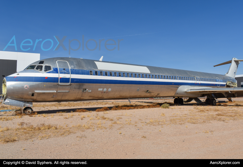 Photo of N451AA - American Airlines McDonnell Douglas MD-82 at GYR on AeroXplorer Aviation Database