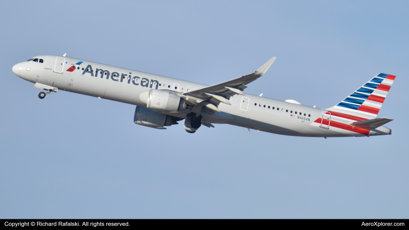 Photo of N465AN - American Airlines Airbus A321NEO at PHX on AeroXplorer Aviation Database