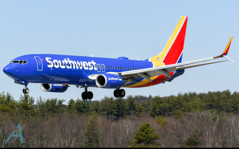 Photo of N8667D - Southwest Airlines Boeing 737-800 at MHT on AeroXplorer Aviation Database