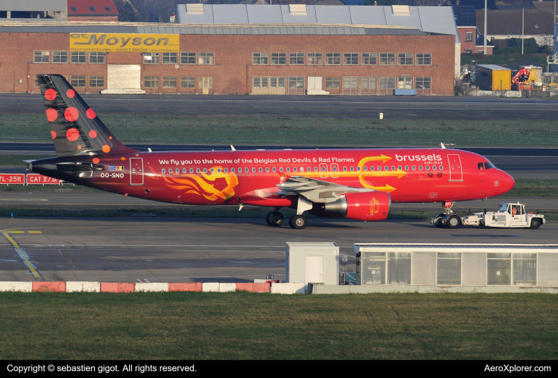 Photo of OO-SNO - Brussels Airlines Airbus A320 at bru on AeroXplorer Aviation Database