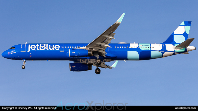 Photo of N985JT - JetBlue Airways Airbus A321-200 at BOS on AeroXplorer Aviation Database