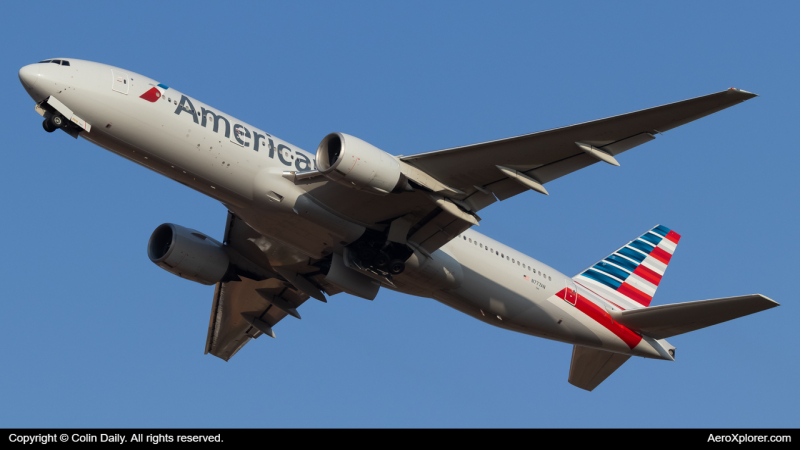 Photo of N777AN - American Airlines Boeing 777-200ER at CLT on AeroXplorer Aviation Database