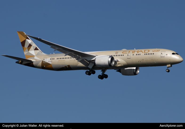 Photo of A6-BLE - Etihad Airways Boeing 787-9 at JFK on AeroXplorer Aviation Database